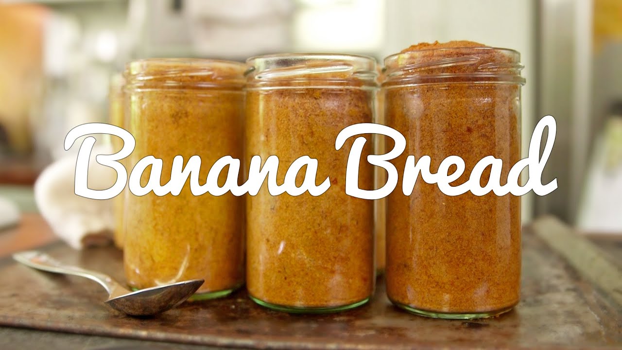 FOOD ON THE MOVE | Banana Bread Baked In A Jar!