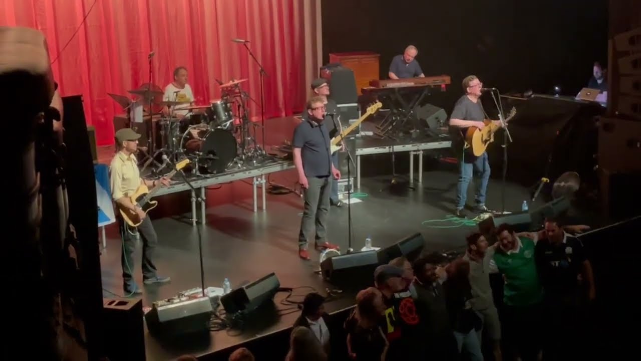 The Proclaimers. Sunshine On Leith. Live in NZ