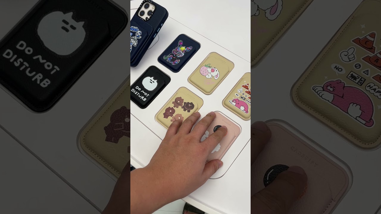 Casetify - Apple Magsafe Wallet