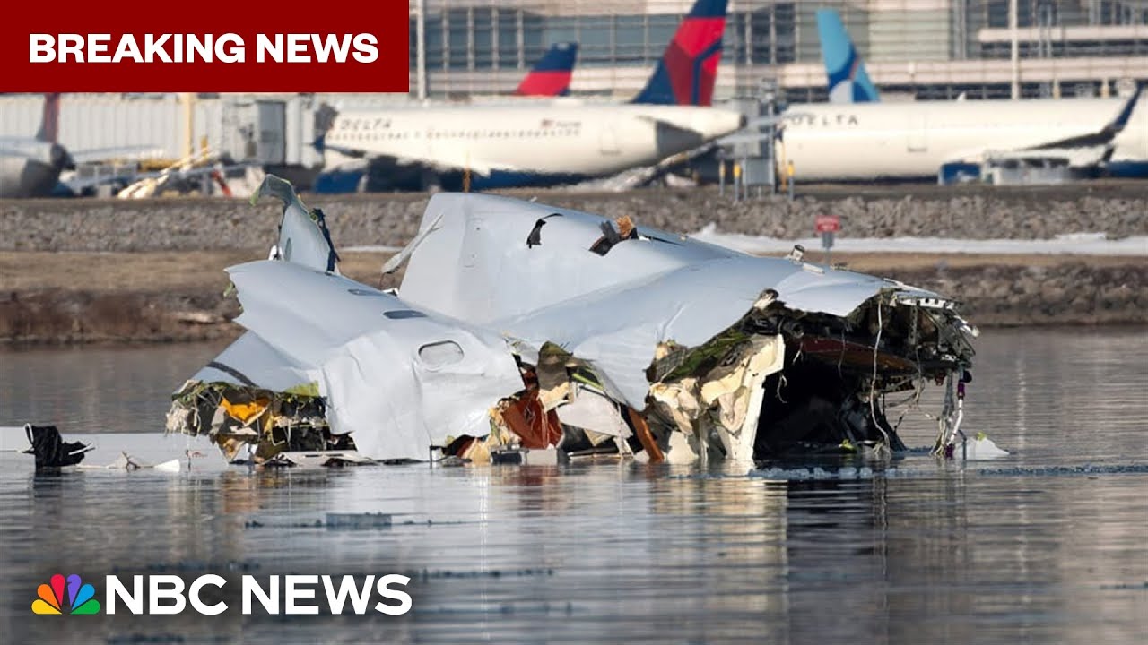 67 presumed dead in collision of regional jet and Black Hawk helicopter