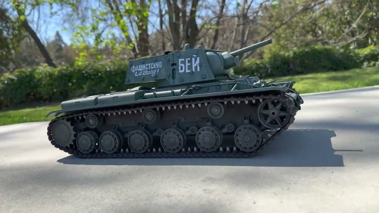 HENG LONG 1/16 RC RUSSIAN TANK KV-1  -  TEST RUN