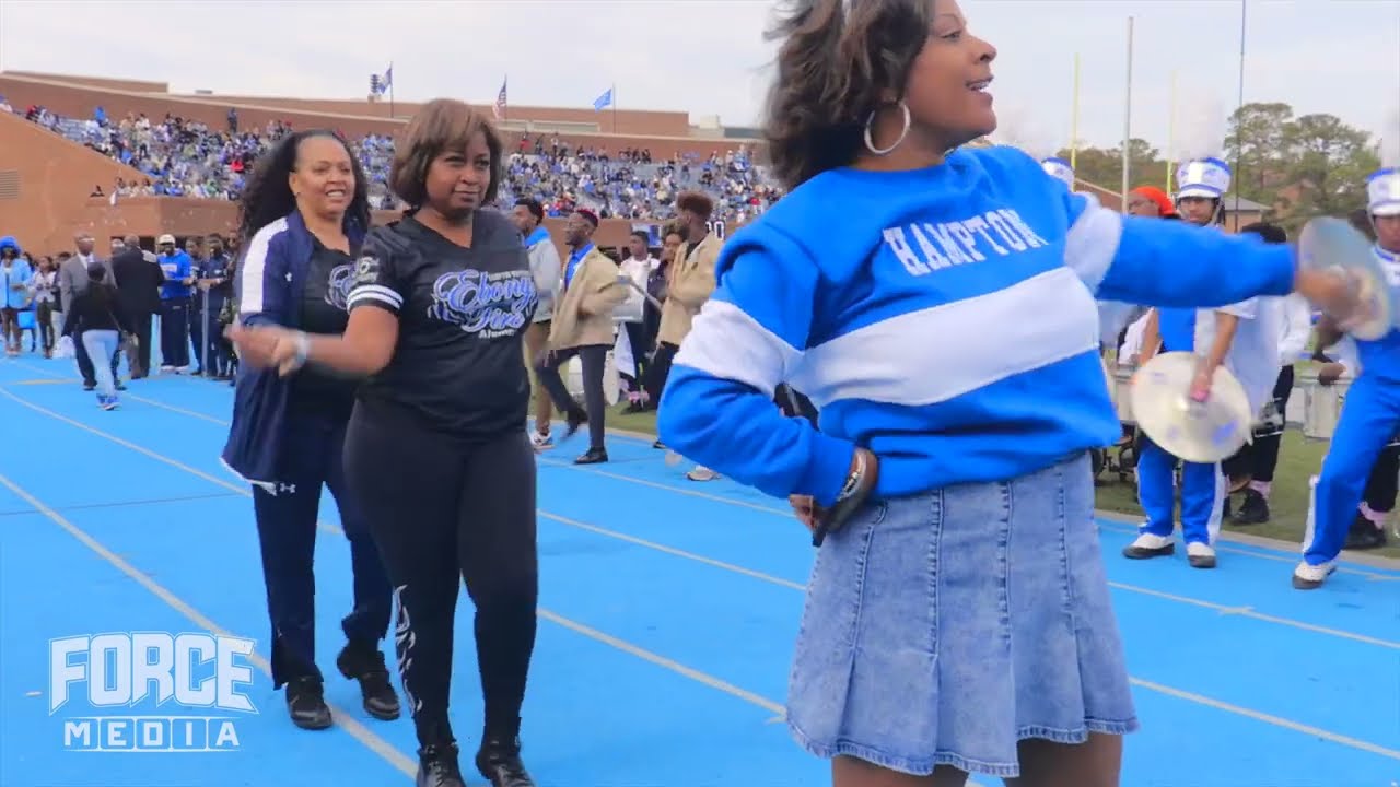 HamptonU - Post Halftime Tunnel (Homecoming Edition) (10.22.2022)
