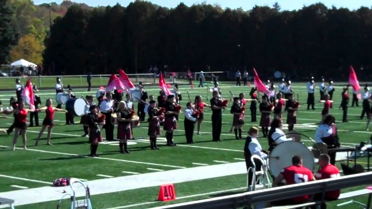 Edinboro University Bagpipe Band Homecoming October 8, 2011.mp4