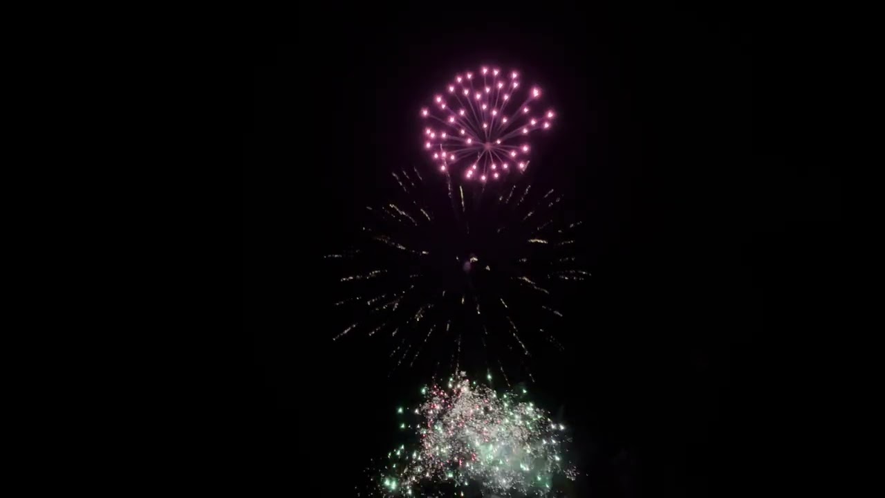   Compton Abbas airfield fireworks 2025  