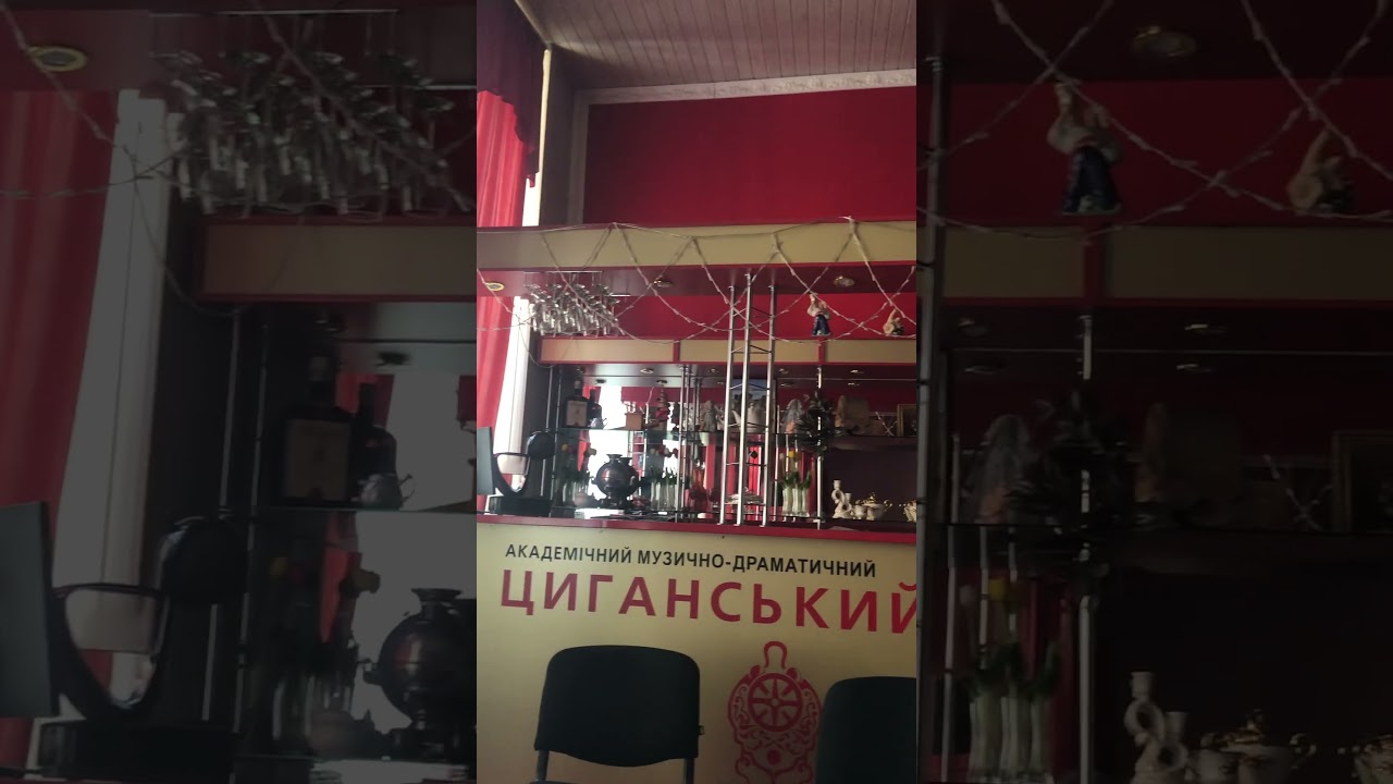 Святкові будні театру РОМАНС 
