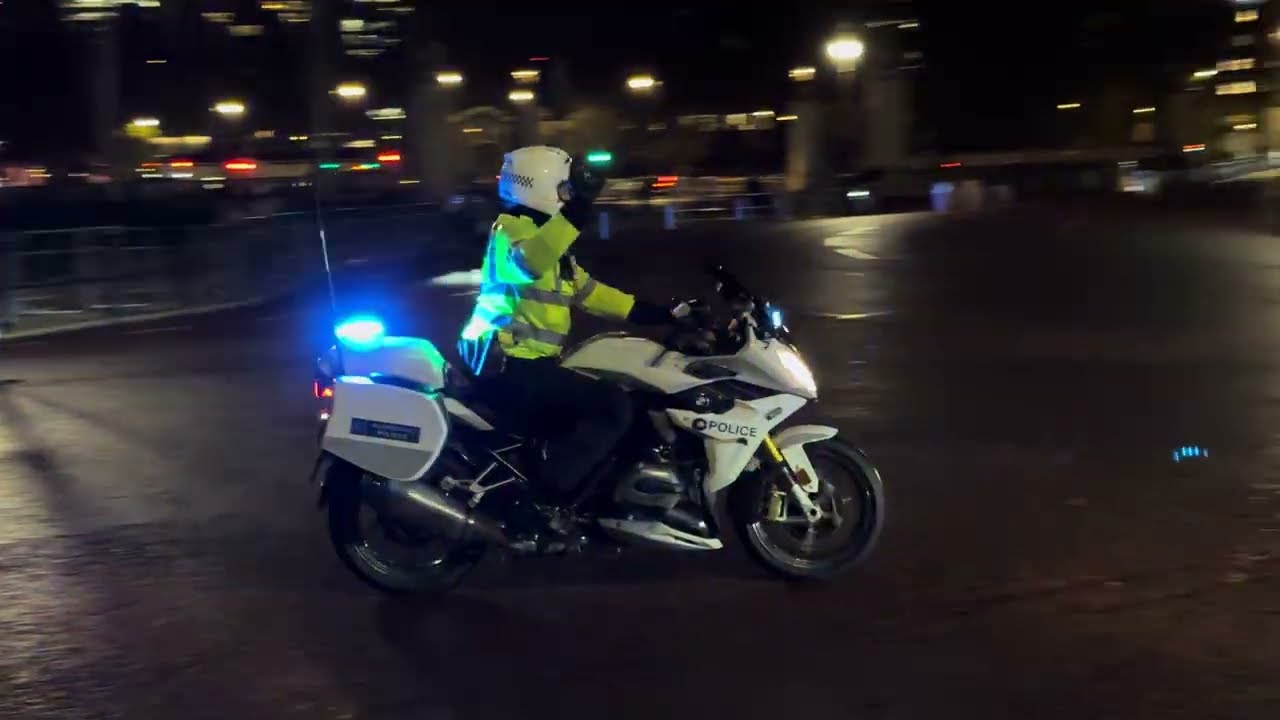 The King Makes a Late Night Arrival at Buckingham Palace - But Why?