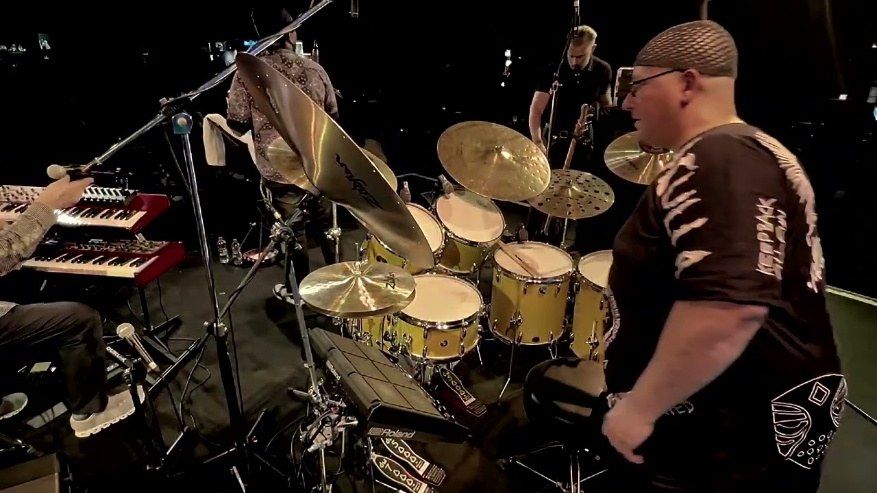 Gergo Borlai with Scott Kinsey Group. Snippet from Blue Note Milan.