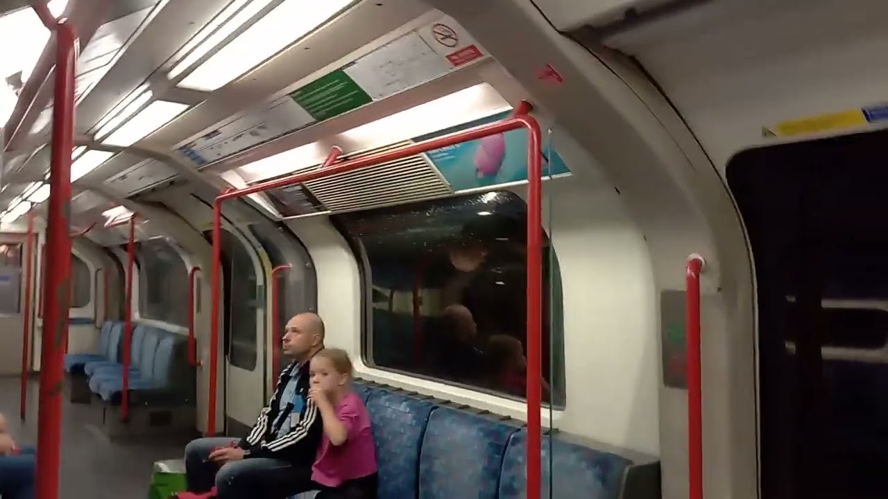 Central line '92 stock ride from Hainault to Bank