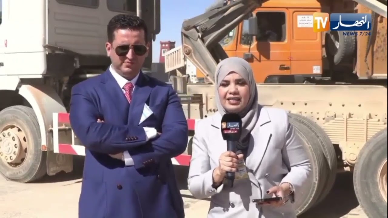 رئيس الجمهورية عبد المجيد تبون يعطي شارة إنطلاق مشروع طريق تيندوف -الزويرات