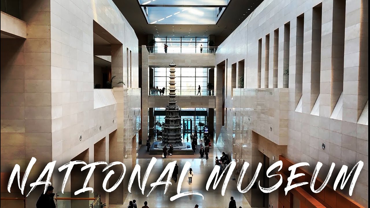 The National Museum of Korea tour in Seoul, South Korea