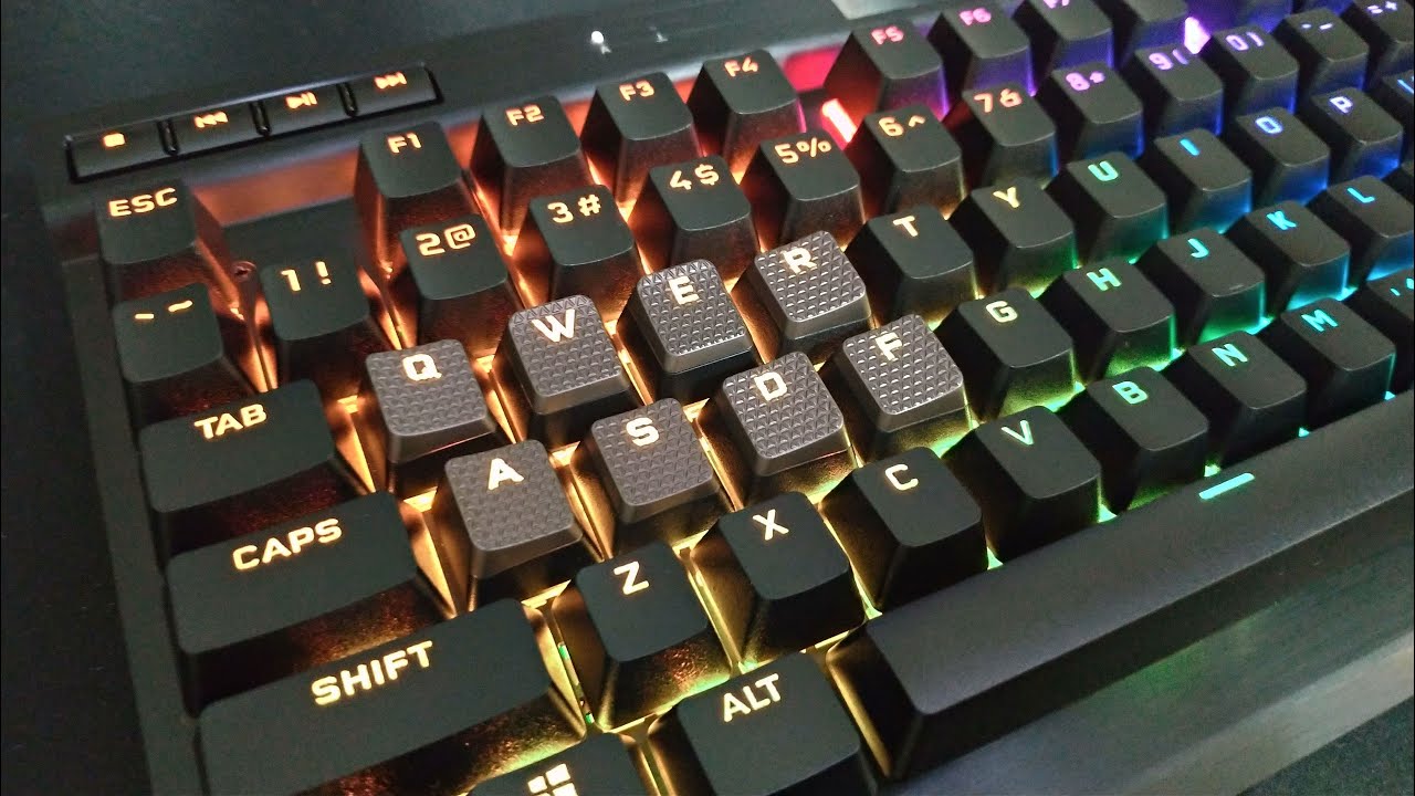 CORSAIR K70 RGB TKL Mechanical Gaming Keyboard, Champion Series - Unboxing & Testing