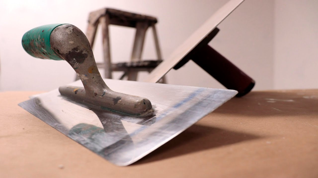 How to Work With a Trowel to Apply Texture or Plaster - Golden Paintworks&reg;