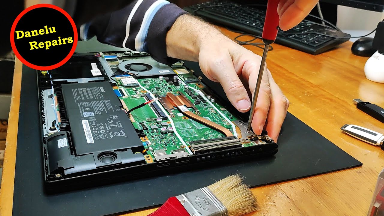 Asus R1500 - Curățare praf, schimbare pasta termică și SSD(video NEEDITAT)