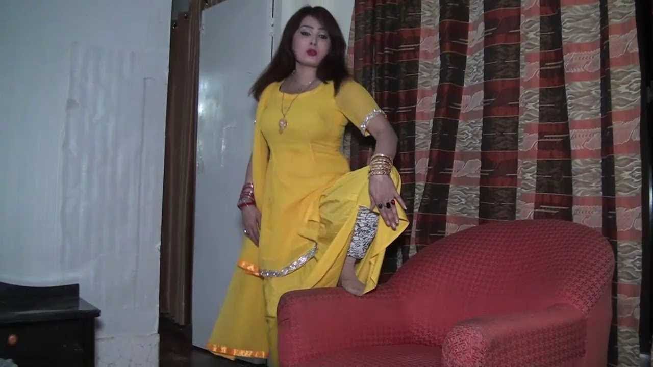 Gul Rukh Behind The Scenes Of Song Making