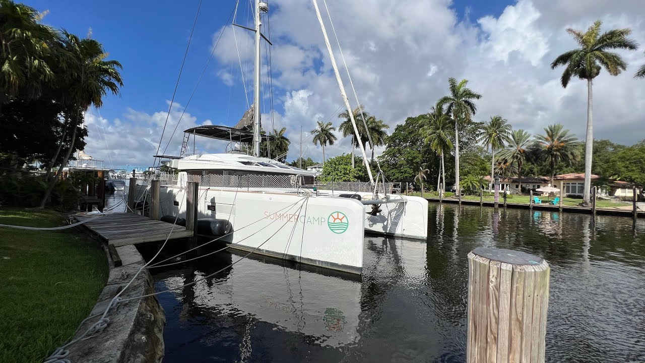 2014 Lagoon 52F - 4 Cabins & 4 Heads