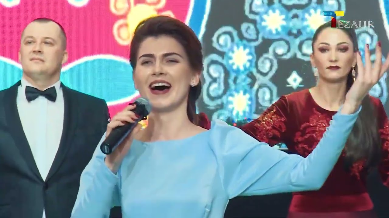 Ⓜ️MARIA TINCU- Revelionul Artiștilor 2022