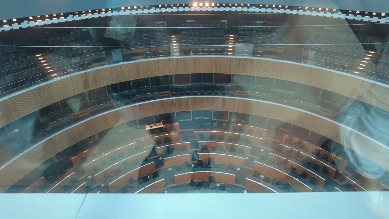 4K Austrian parliament or Parlamentsgebäude.  - Vienna Austria - ECTV