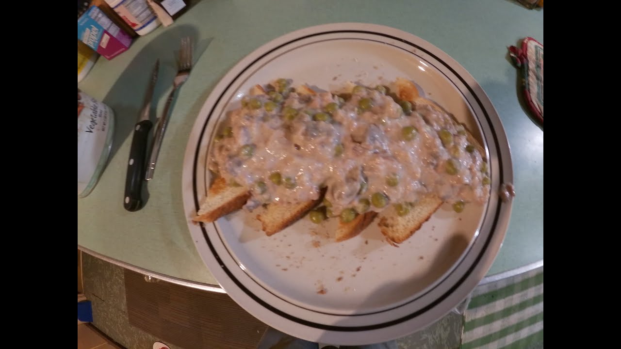 Depression Era Creamed Tuna with Mushrooms and Peas.