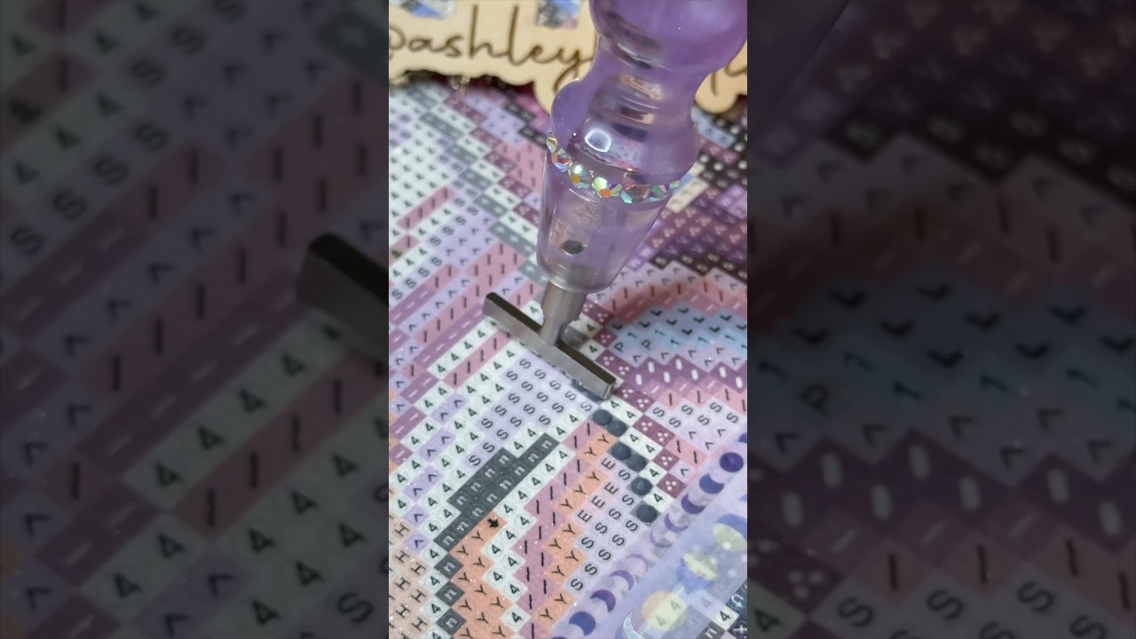 Diamond paint with me! 💜✨ 