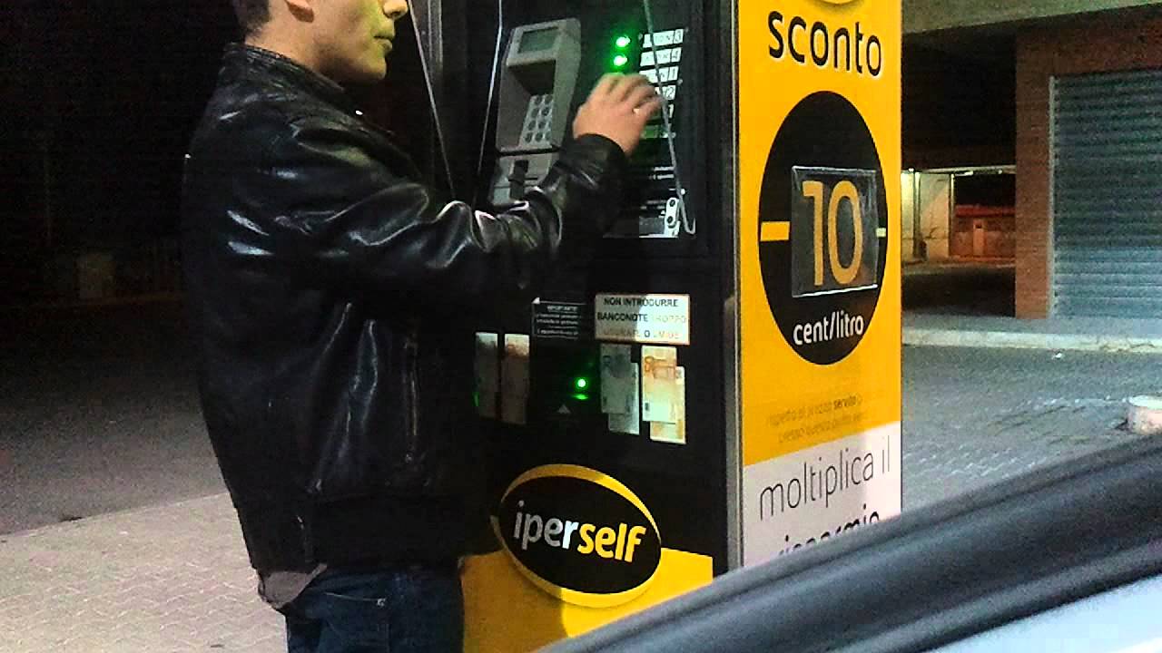 Istruzioni per l'uso del self... Plikky...