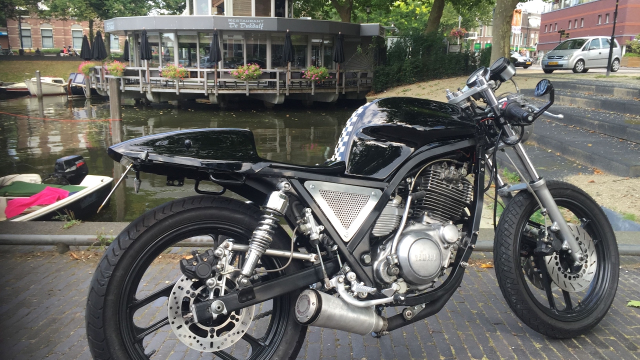 Yamaha SRX600 restoration and rebuild.
