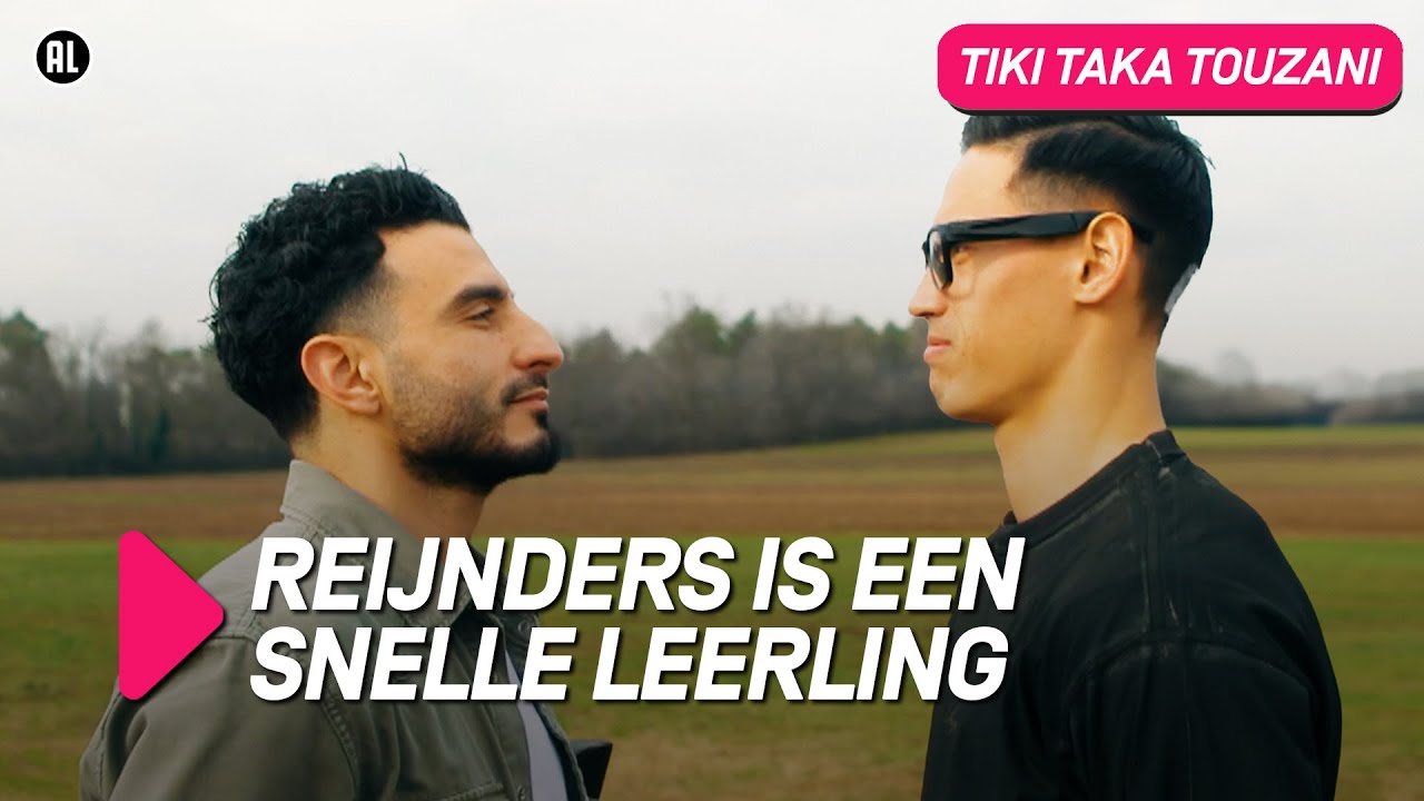 Touzani gaat TIJJANI REIJNDERS nieuwe dingen leren ⚽️ | TIKI TAKA TOUZANI #1 | NPO 3 TV