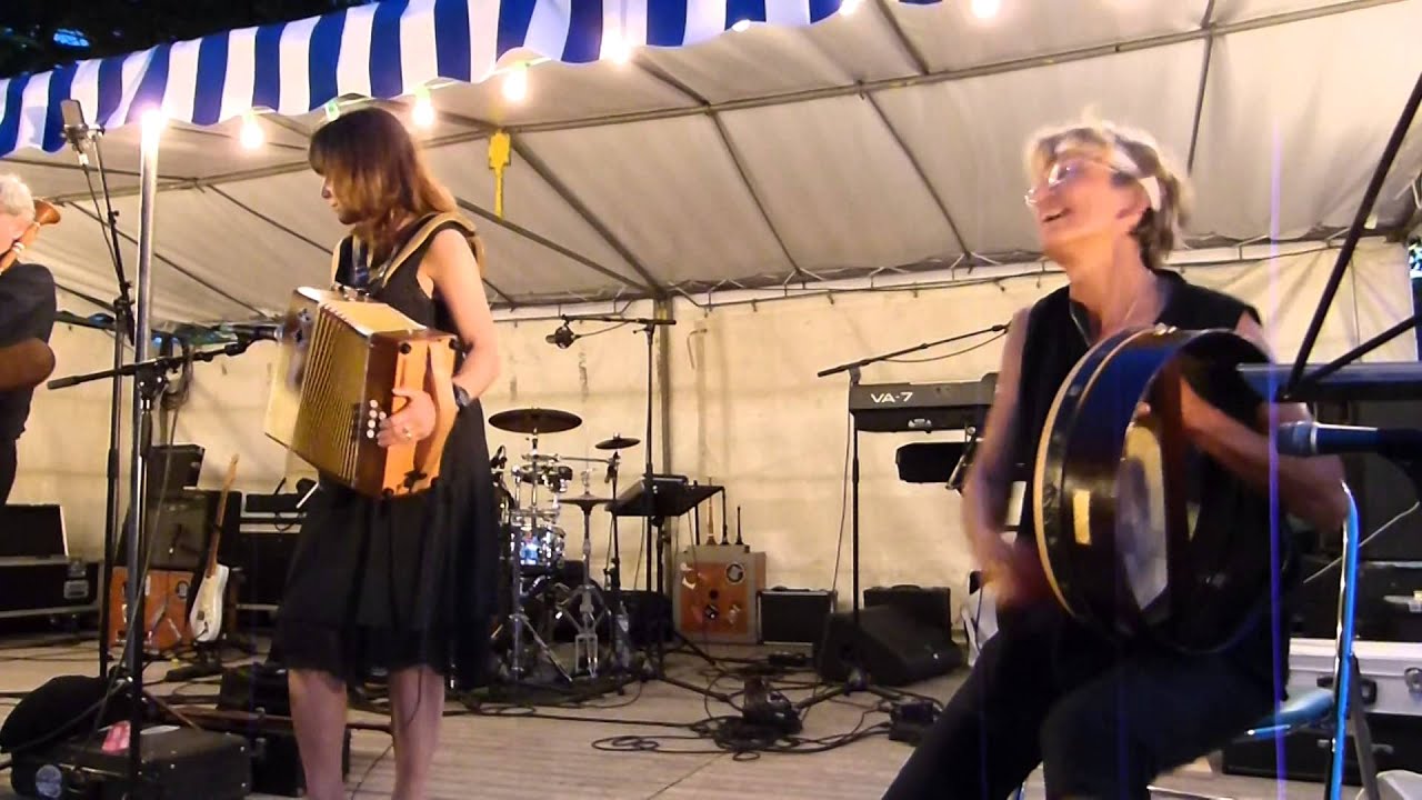 Cercle circassien ( par Diskuizh ) fest noz Billiers 16/07/2014