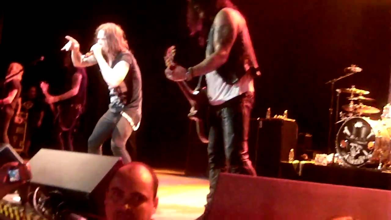 Slash - Civil War @VIVO Rio de Janeiro 06/04/2011 [720p]