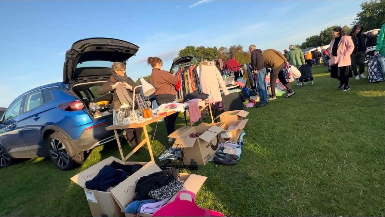 WALK AROUND THE CAR BOOT SALE 😁
