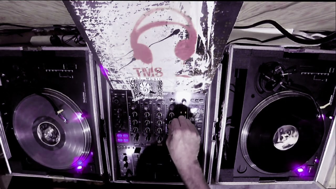 Vinyl TekNo Set - hardtek Tribe mental TekNo vinyle DJ Set #freeparty #freetekno #vinylrecords