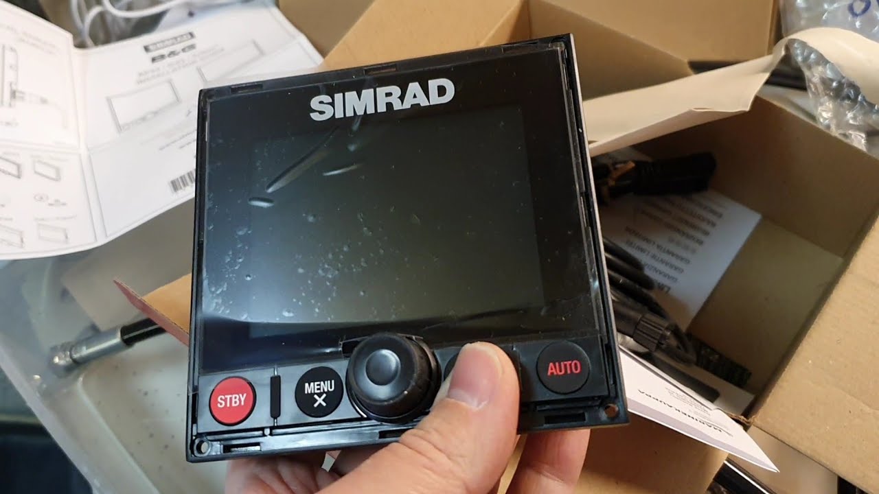Simrad NAC-2 и AP44 - комплектация и установка (Автопилот часть 5)
