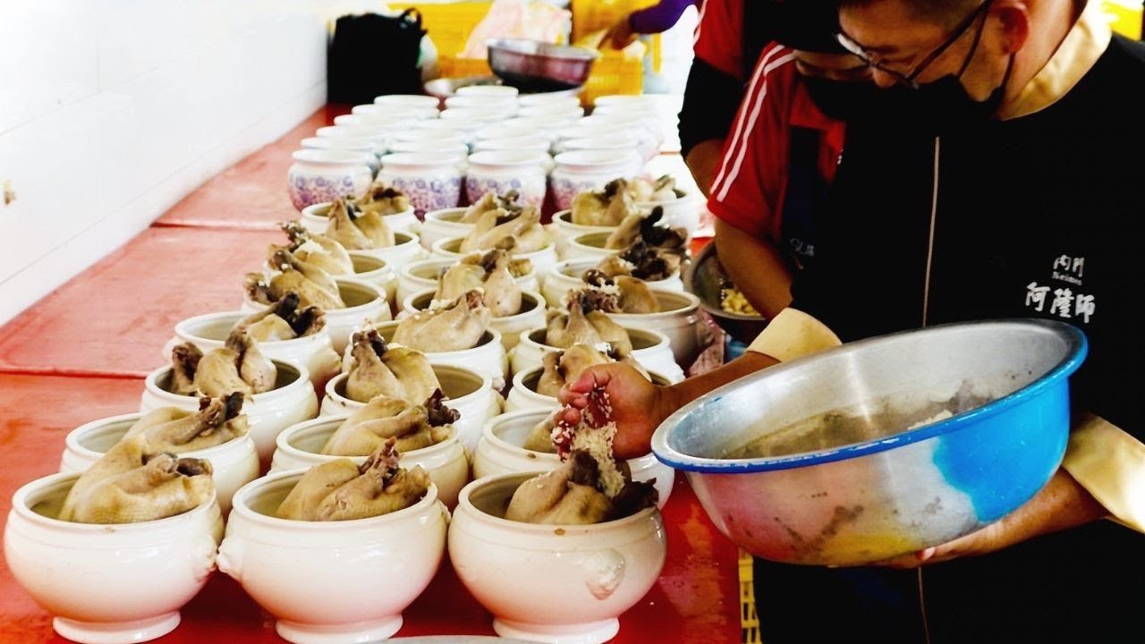 充滿煙硝味的 總鋪師大戰,多場婚宴同時進行/片尾彩蛋-阿隆師主題餐廳開幕,內門阿隆師高雄婚宴辦桌/Roadside Banquet/Catering Taiwanese Food