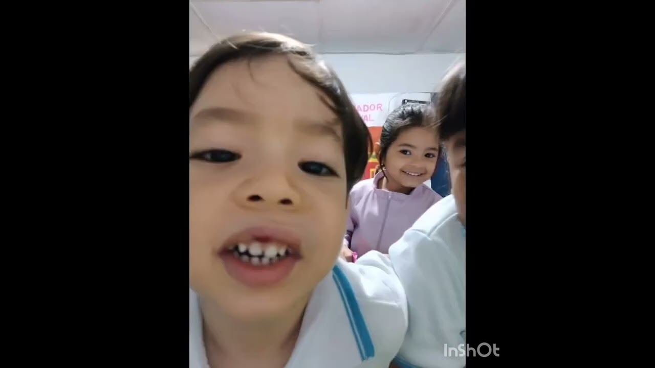 Mi primera clase de informática en el grado Kinder 2026. Jardín Infantil MI Edad Feliz 