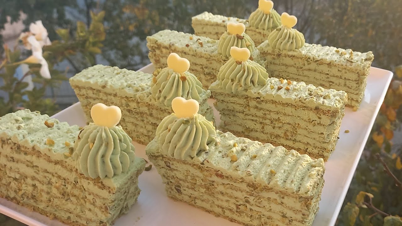 Prajitura cu foi de bezea si fistic/Torta al pistacchio 💚