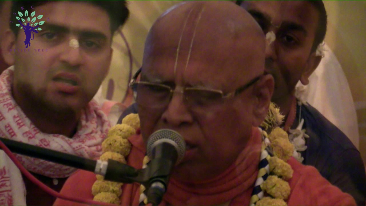 Mayapur Kirtan Mela 2017 Day 4 Kirtan by His Holiness Lokanath Swami