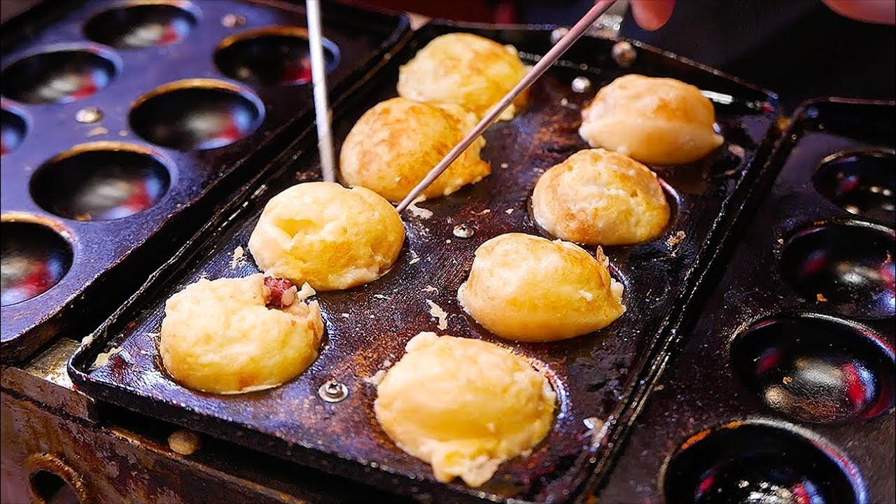 Японская уличная еда - Ниндзя Такояки черные шарики осьминогов Osaka Япония