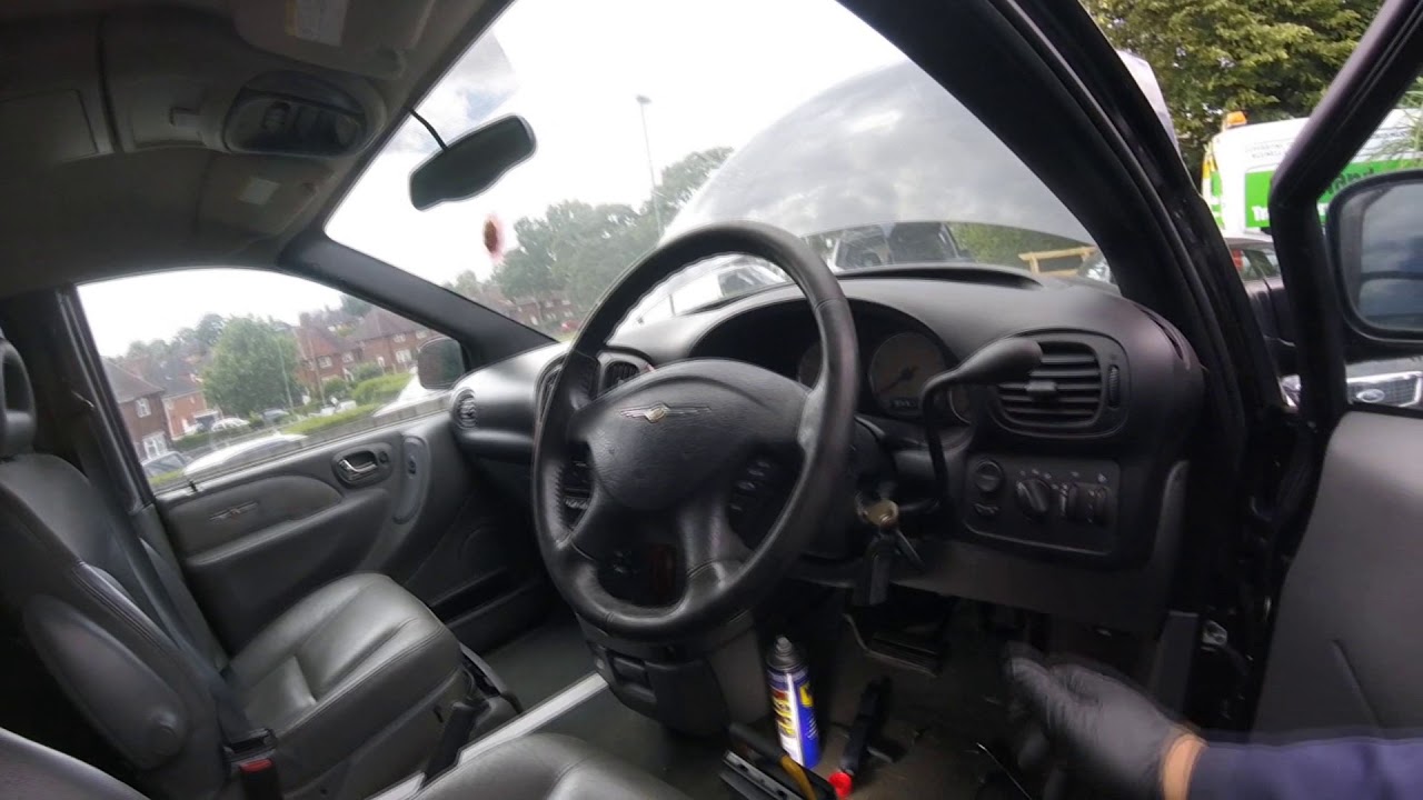 How to pull out the steering wheel Chrysler  Dodge / Как вытянуть рулевую рейку Chrysler  Dodge