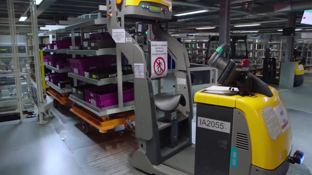 Digitalization in Production at BMW Group Plant Dingolfing Automated Tuggers | AutoMotoTV