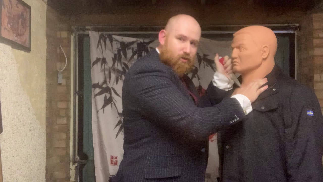 Elbows and knives friends for life (Bartitsu Lab)