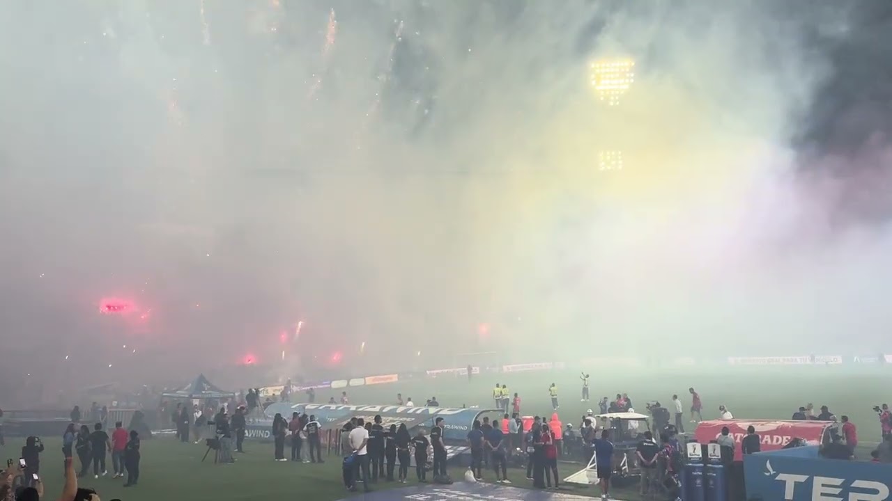Salida DIM final copa Colombia 2025 pólvora y fuegos artificiales 