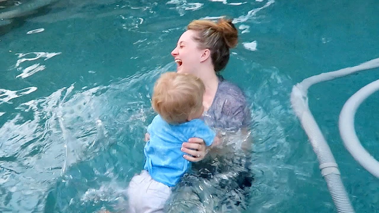 SPLASH IN THE POOL!