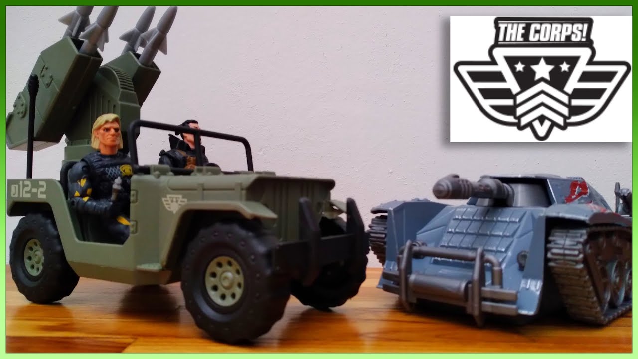 The Corps: Dos vehículos de combate.