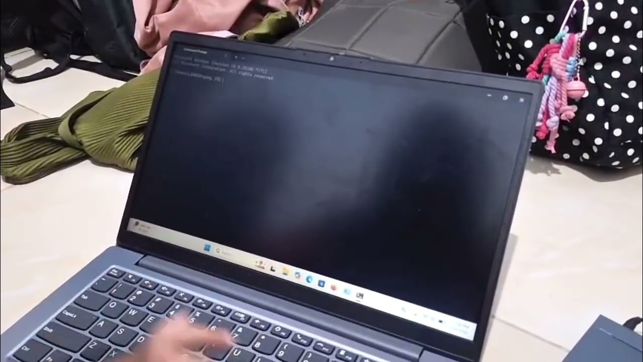 membuat ip adress dan ping silang menggunakan kabel straight