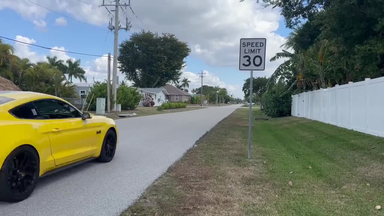 Cape Coral considers lowering neighborhood speed limits from 30 to 25 mph