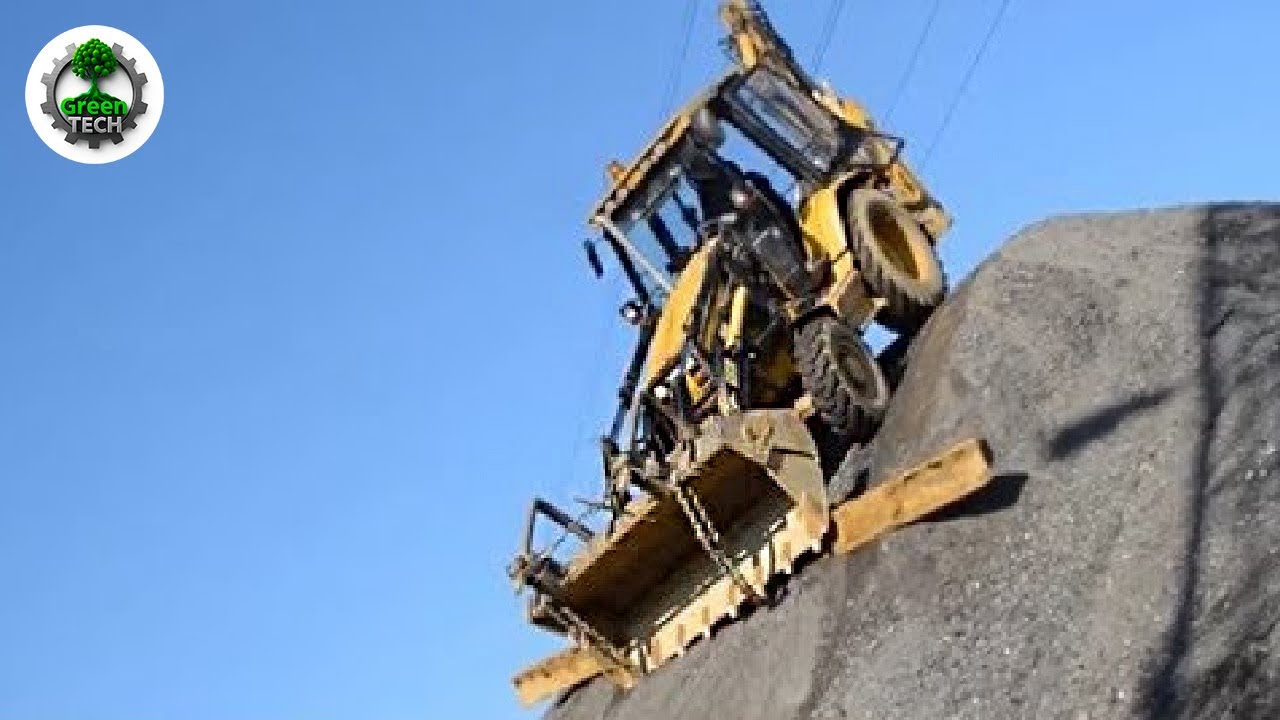 Jaw-Dropping Bulldozer Operator Skills So Crazy You’d Think They’re Fake!  #3
