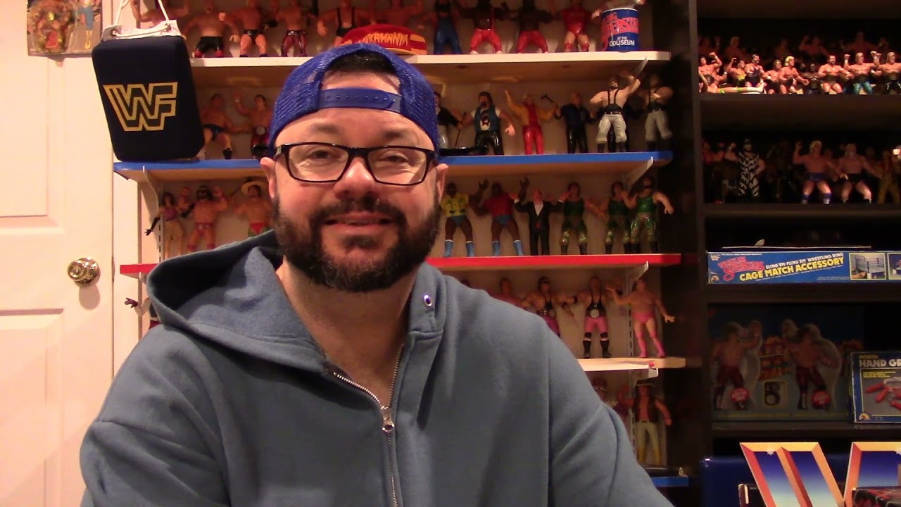 XOX by Random Treasures have done it again.  Here comes the Smasher!  WWF LJN 1989.  And a VLOG!