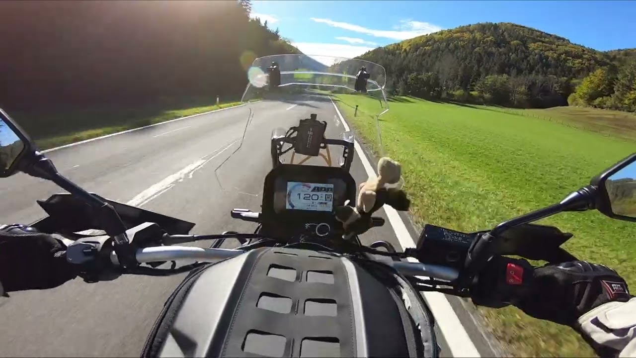 Suzuki V Strom 800DE - Beautiful autumn day /pure Sound (no music & blahblah)