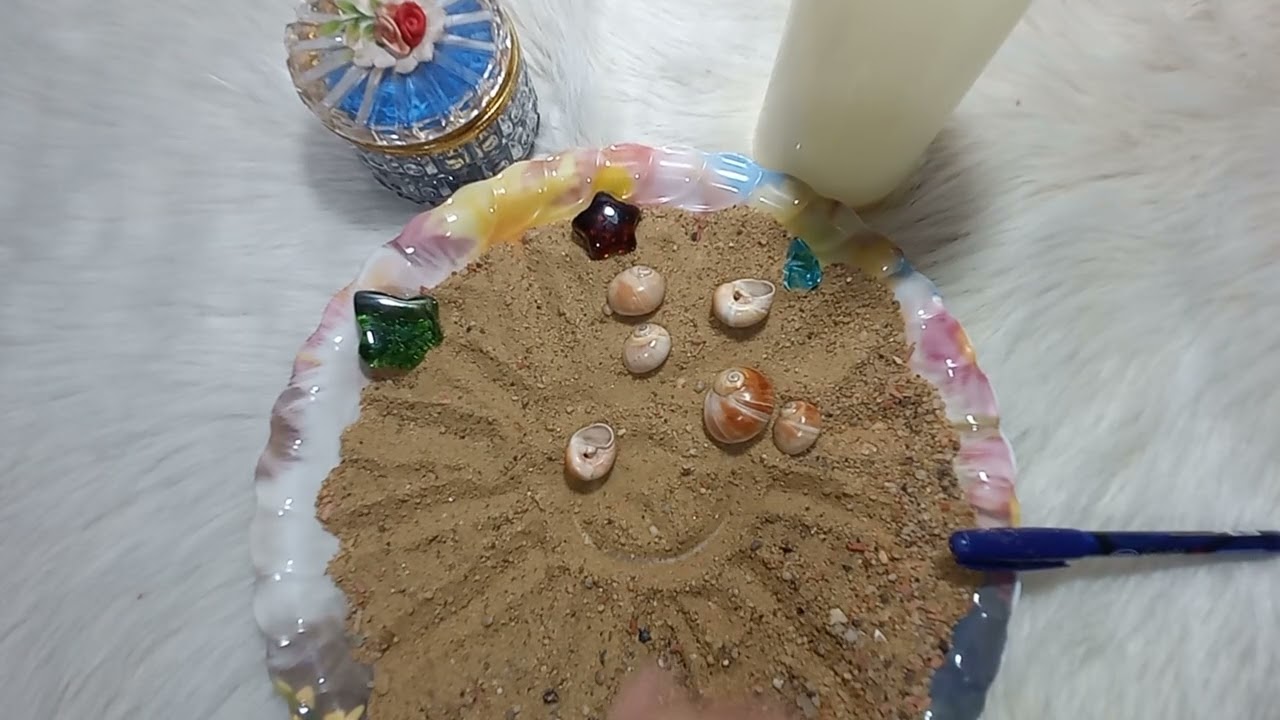 القراءة بالرمال والودع لبرج الأسد 👄👄👄