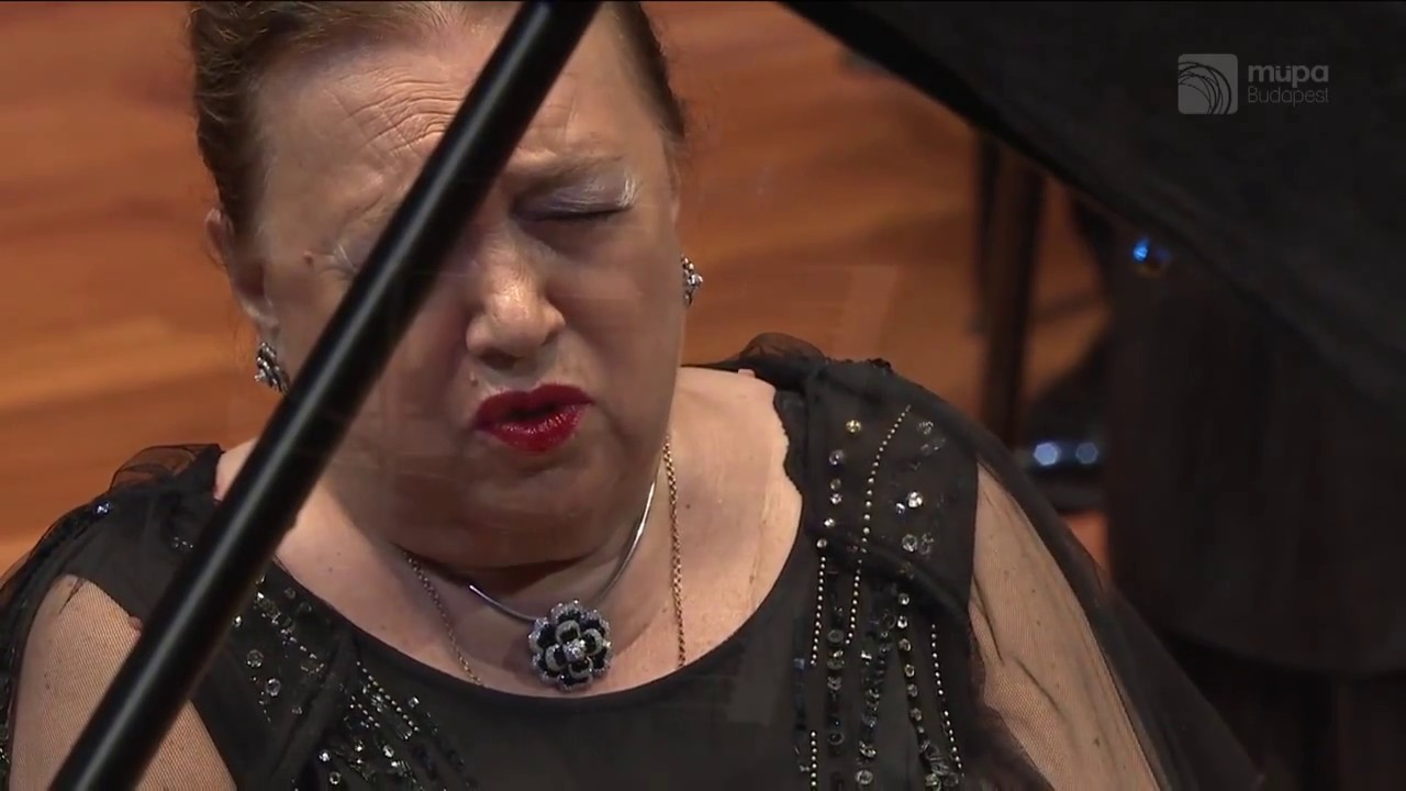 Viktoria Postnikova | Schubert Impromptu op.90 no.3 in G flat major, D.899 | LIVE video