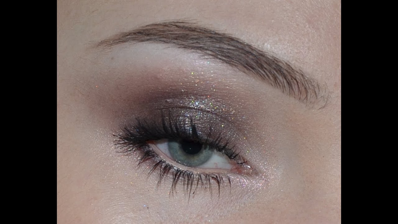 Быстрый праздничный smoky eyes